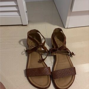 WHIT Brown Minimalist Leather Sandals